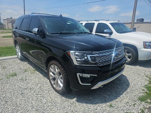 Used 2018 Ford Expedition Platinum AWD/4WD image 6