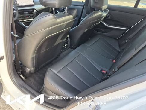 Used 2025 BMW 330i Sedan RWD image 23