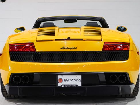 Used 2010 Lamborghini Gallardo LP 560-4 AWD/4WD image 3
