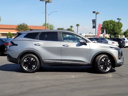 New 2026 Kia Sportage LX