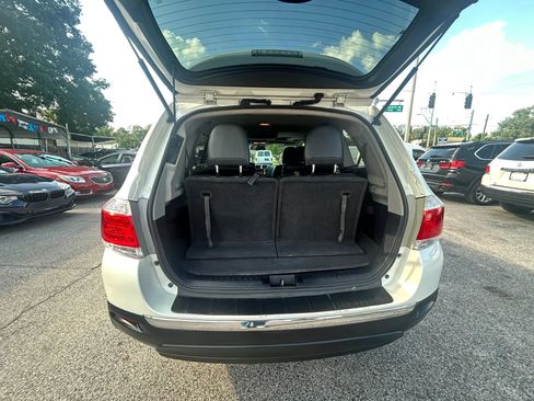 Used 2013 Toyota Highlander Limited FWD image 13