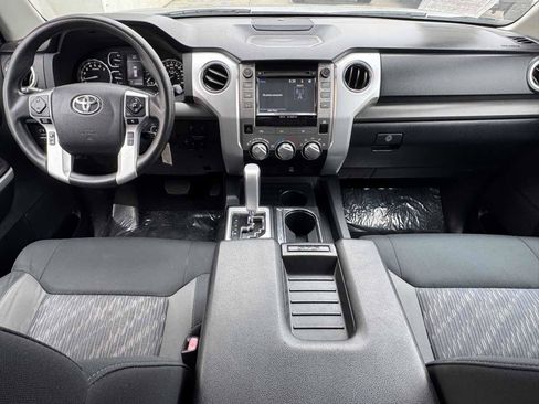 Used 2018 Toyota Tundra SR5 w/ SR5 Upgrade Package RWD image 21