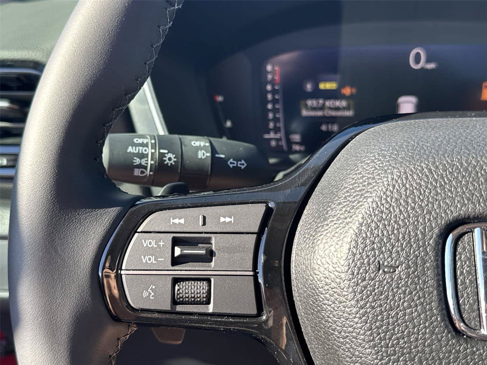 Used 2026 Honda Pilot image 18