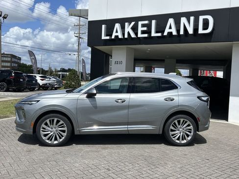 New 2026 Buick Envision Avenir AWD/4WD image 3