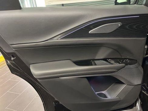 New 2026 Cadillac Lyriq Signature Luxury image 11