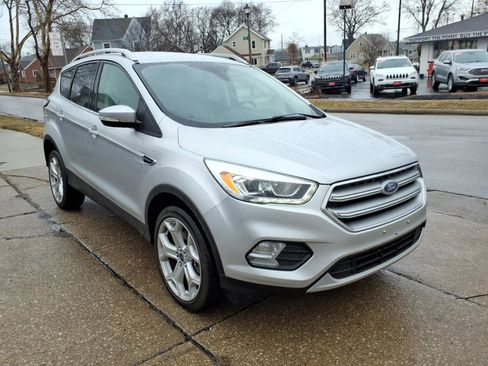 Used 2017 Ford Escape Titanium image 21