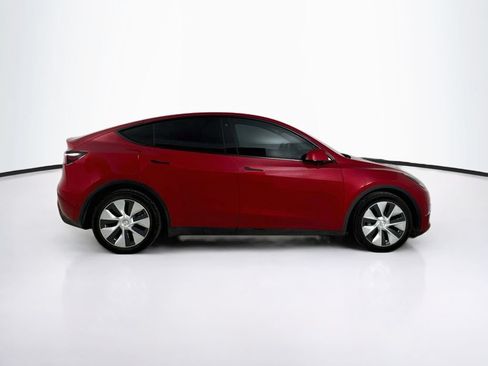 Used 2022 Tesla Model Y Long Range AWD/4WD image 8