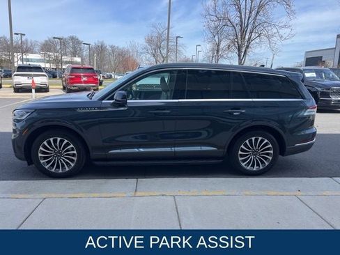 Certified 2023 Lincoln Aviator Reserve w/ Elements Package Plus AWD/4WD image 6