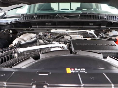 Used 2022 Chevrolet Silverado 2500 LTZ w/ LTZ Plus Package AWD/4WD image 31