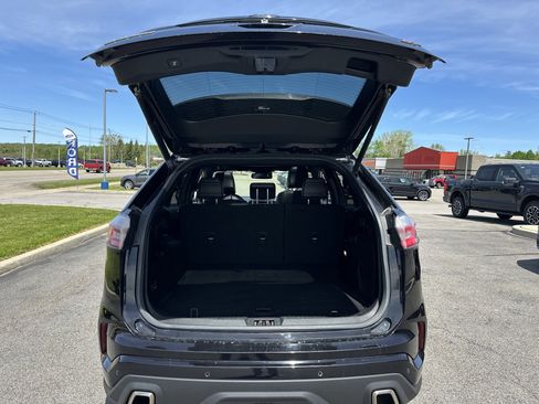 Used 2020 Ford Edge ST w/ Equipment Group 401A AWD/4WD image 8