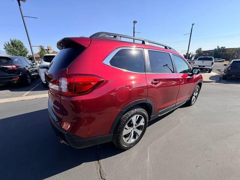 Used 2022 Subaru Ascent Premium w/ Convenience Package AWD/4WD image 4