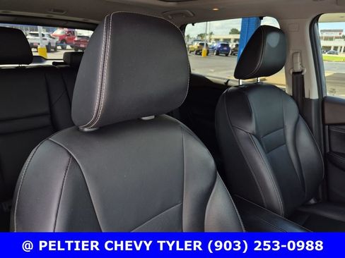 Used 2023 Nissan Rogue SL w/ SL Premium Package FWD image 13