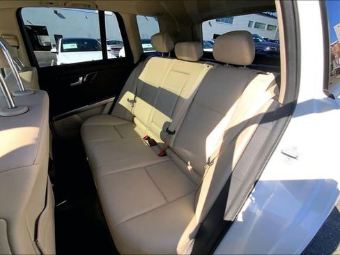 Used 2014 Mercedes-Benz GLK 350 4MATIC image 17