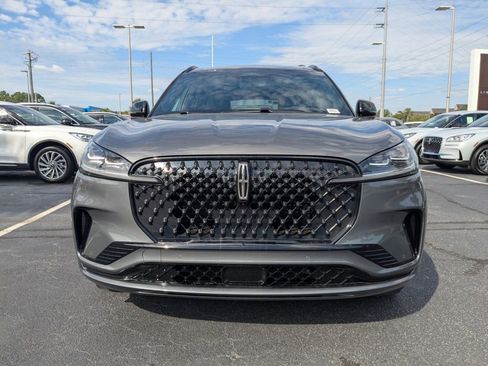 New 2025 Lincoln Aviator Black Label w/ Black Label Special Edition AWD/4WD image 9