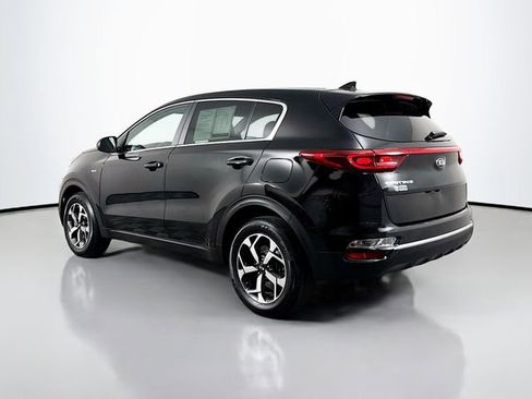 Used 2022 Kia Sportage LX image 6