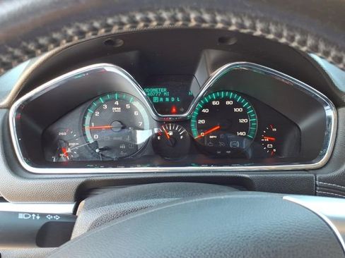 Used 2016 Chevrolet Traverse LT w/ Traveler's Package image 8