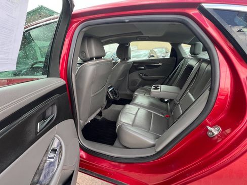 Used 2014 Chevrolet Impala LTZ FWD image 13