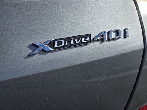 New 2026 BMW X6 xDrive40i w/ Climate Comfort Package image 13