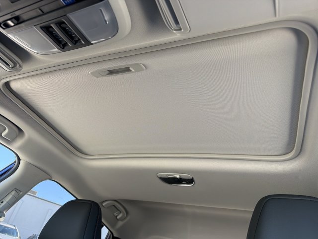New 2026 Subaru Crosstrek 2.5i Limited AWD/4WD image 14