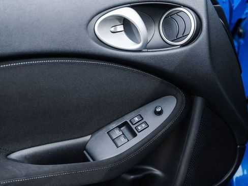 Used 2009 Nissan 370Z Coupe image 50