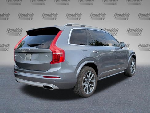 Used 2017 Volvo XC90 T6 Momentum w/ Vision Package AWD/4WD image 7