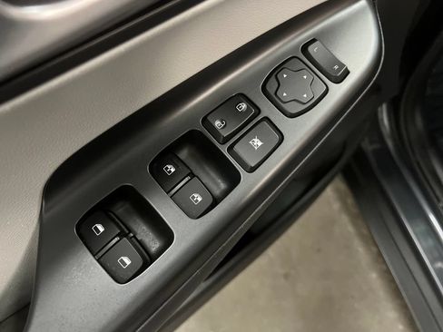 Used 2022 Hyundai Kona SEL w/ Convenience Package FWD image 13