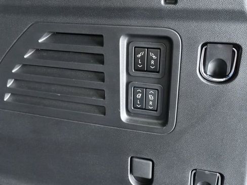 Used 2024 Chevrolet Traverse RS w/ LPO, Floor Liner Package AWD/4WD image 33