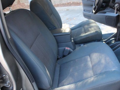 Used 2004 Nissan Xterra XE image 20