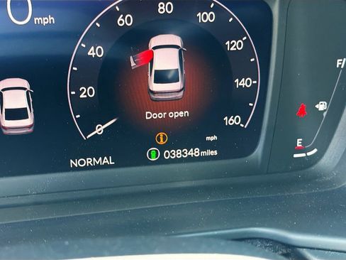Used 2025 Honda Accord Sport image 11