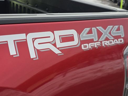 Used 2023 Toyota Tacoma TRD Off-Road image 3