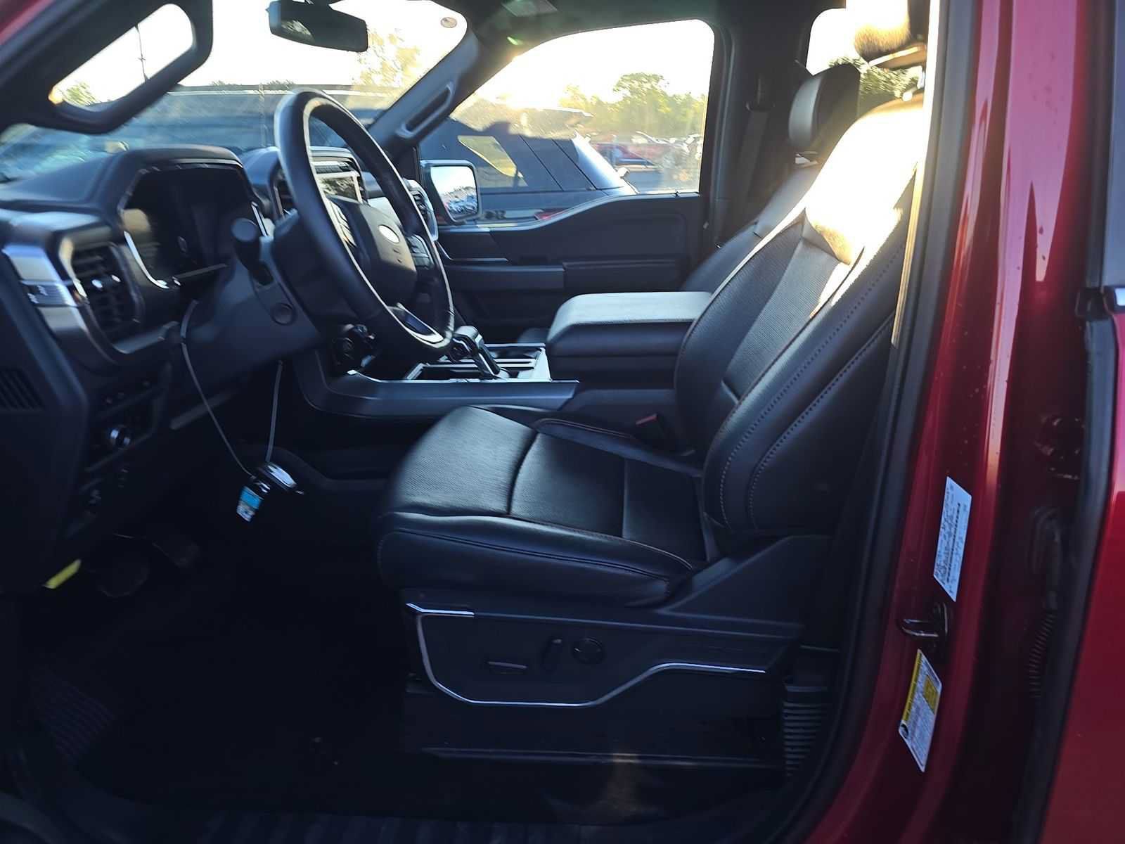 Used 2024 Ford F150 Lariat w/ FX4 Off-Road Package AWD/4WD image 7