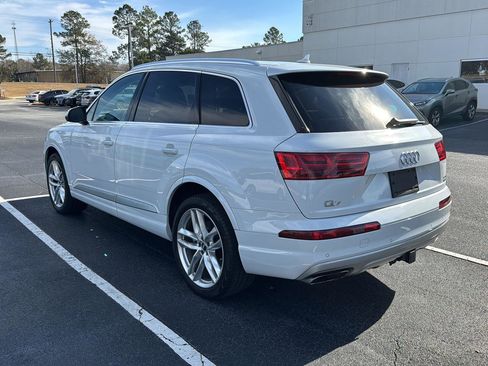 Used 2018 Audi Q7 3.0T Prestige w/ Prestige Package image 9
