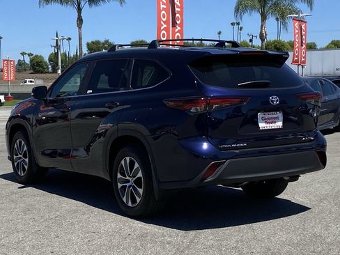 Certified 2026 Toyota Highlander XLE AWD/4WD image 42