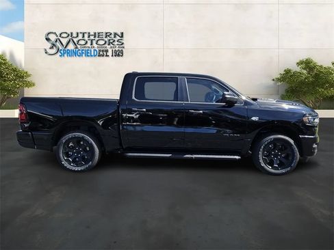 New 2026 RAM 1500 Express AWD/4WD image 6