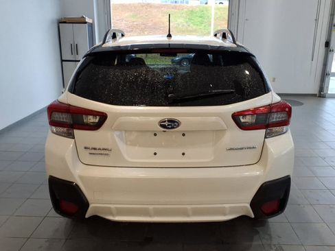 Used 2022 Subaru Crosstrek 2.0i image 5