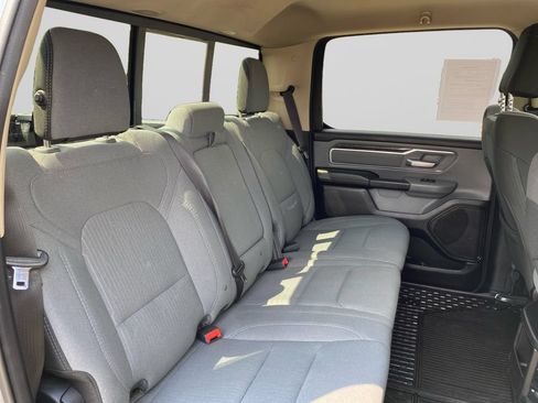Used 2020 RAM 1500 Big Horn AWD/4WD image 14