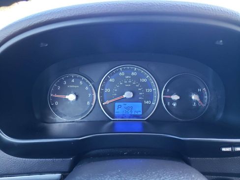 Used 2011 Hyundai Santa Fe Limited image 15