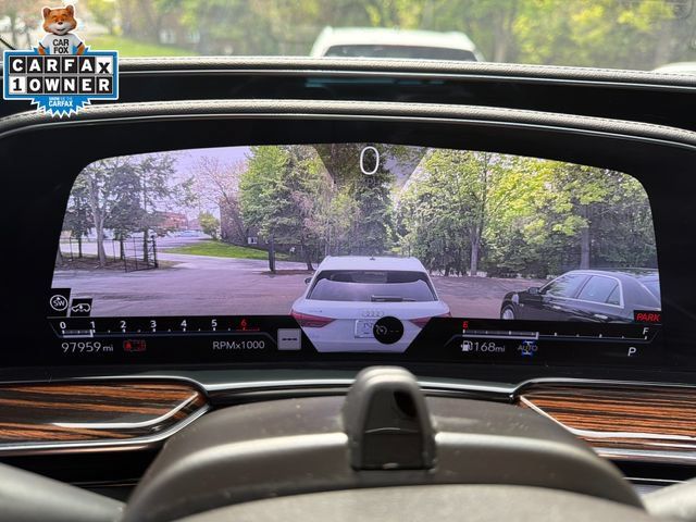 Used 2024 Cadillac Escalade ESV Premium Luxury w/ Performance Package AWD/4WD image 13