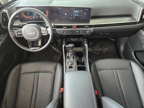 Used 2025 Kia Sorento S FWD image 12
