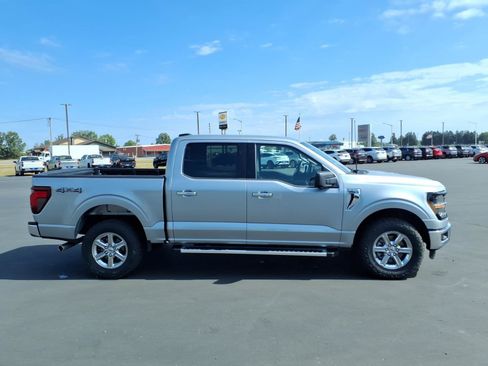 Used 2024 Ford F150 XLT AWD/4WD image 7