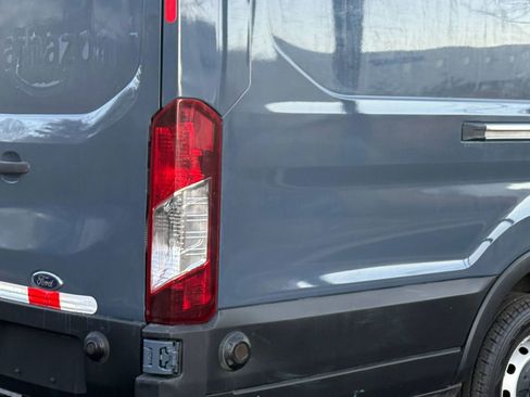 Used 2020 Ford Transit 250 148 High Roof Extended image 10