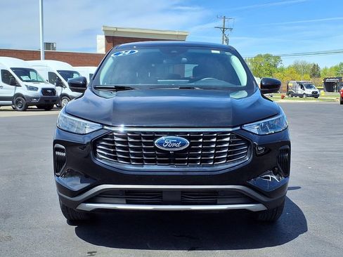 Used 2024 Ford Escape Active w/ Tech Pack #2 AWD/4WD image 2