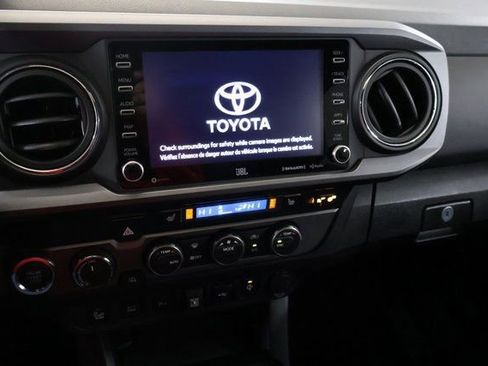 Used 2020 Toyota Tacoma TRD Sport image 23