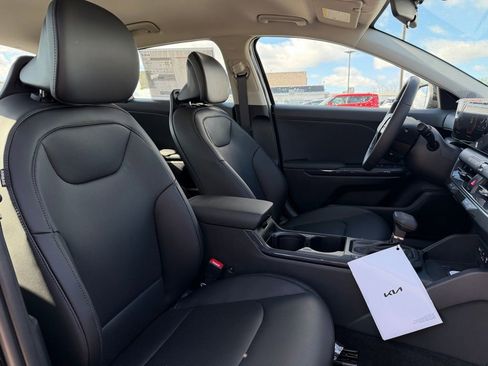New 2026 Kia K4 EX image 29