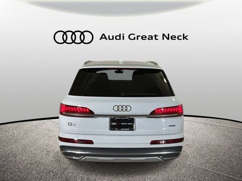 Used 2023 Audi Q7 3.0T Premium Plus w/ Premium Plus Package AWD/4WD image 19