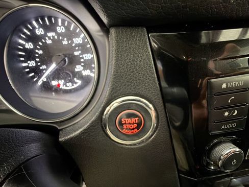 Used 2020 Nissan Rogue SV FWD image 16