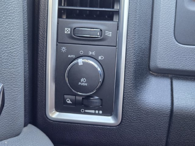 Used 2016 RAM 1500 Big Horn AWD/4WD image 22