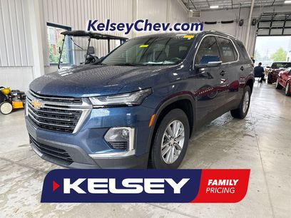 Used 2022 Chevrolet Traverse LT