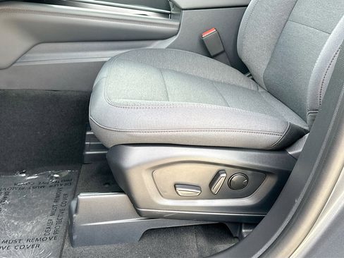 New 2026 Ford Explorer Active RWD image 14