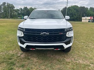 Used 2024 Chevrolet Tahoe Z71 w/ Luxury Package AWD/4WD video 3